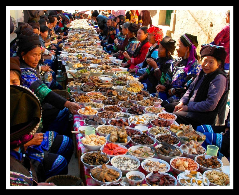 hani-banquet-women.jpg