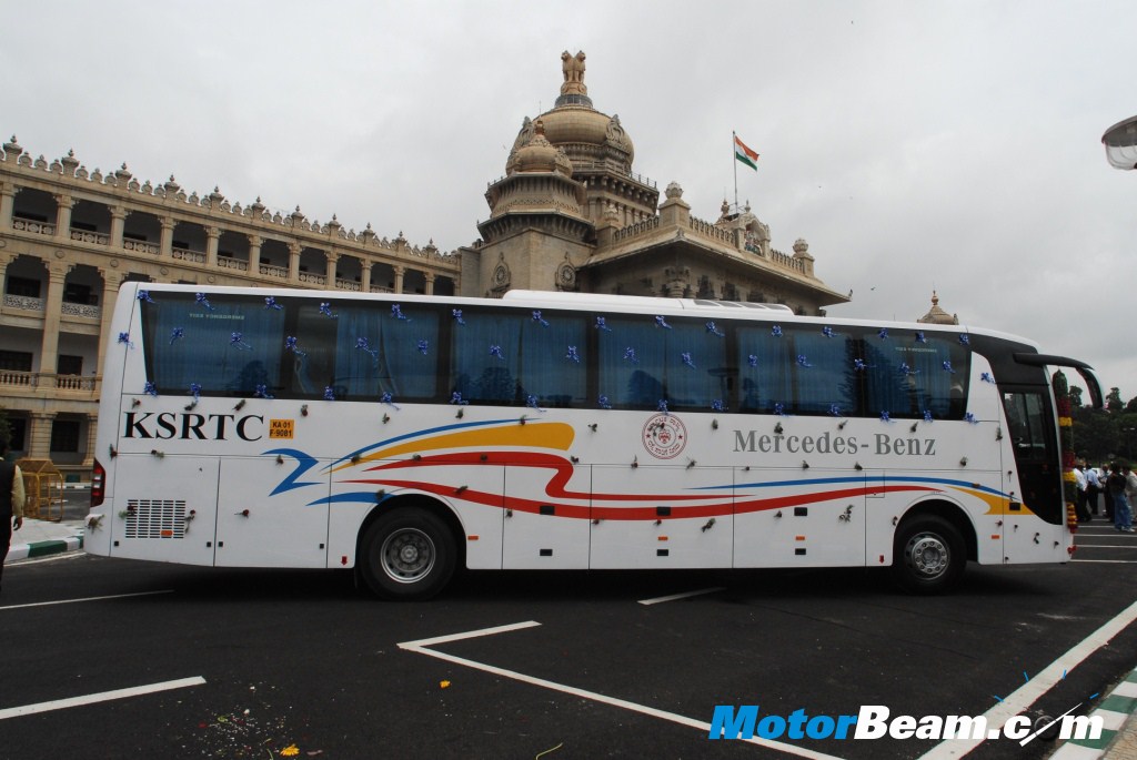 KSRTC_Mercedes_Bus.jpg