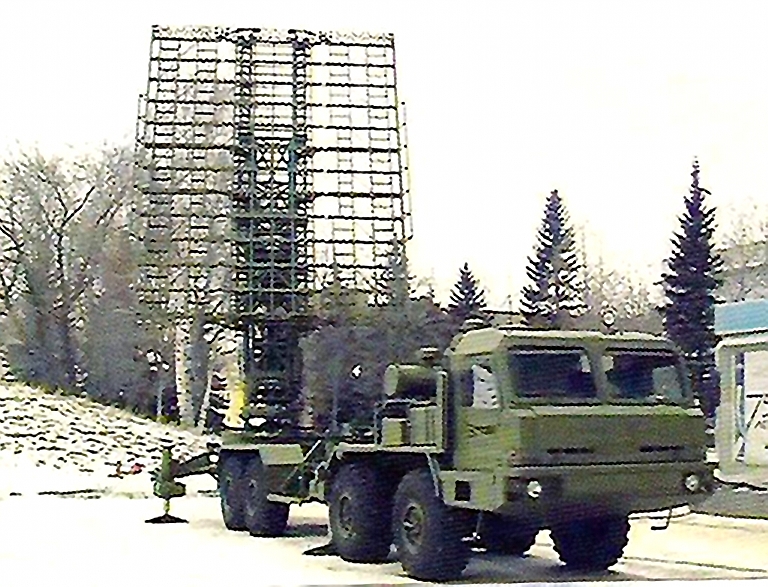 NNIIRT-55Zh6M-Nebo-M-L-Radar-1S.jpg