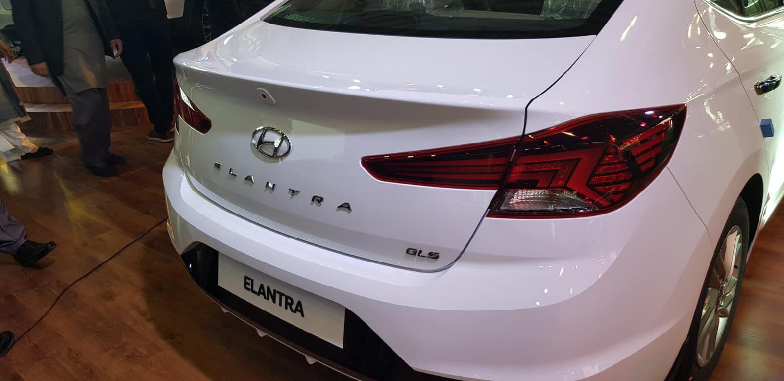 Hyundai-Elantra-2.jpg