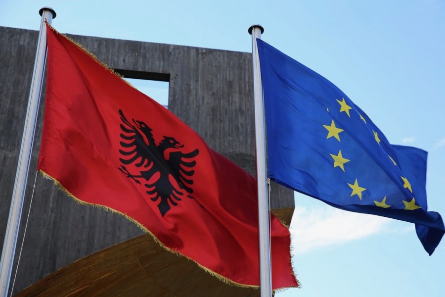 albania-flag-with-eu-flag.jpg