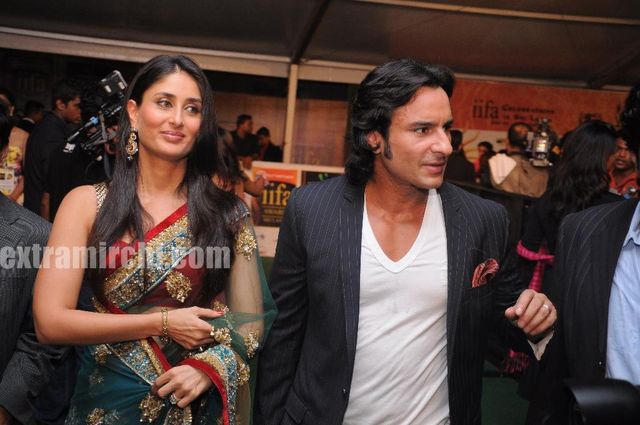 normal_Kareena_Kapoort_with_Saif_at_IIFA_Awards_2010_Green_Carpet.JPG