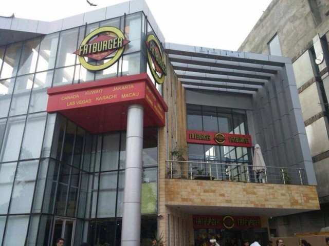 925173-FatburgerLahore-1437653232-992-640x480.jpg