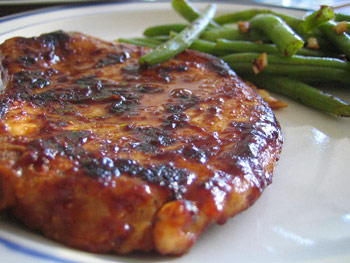 Learn_how_to_broil_pork_chops_before_winter_arrives.jpg