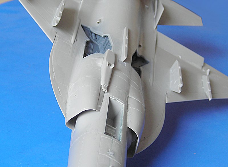 Tru_JF-17_bau_10.jpg