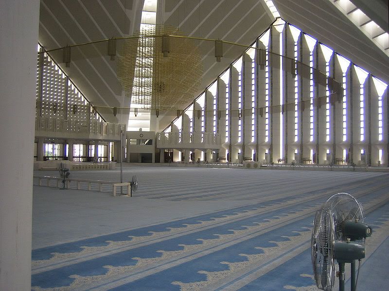 prayer-hall.jpg