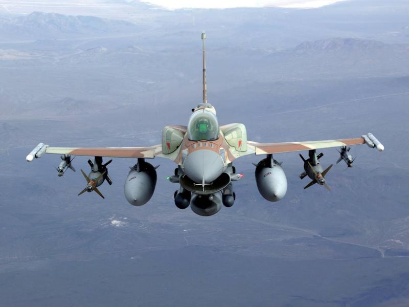 f-16i~0.jpg