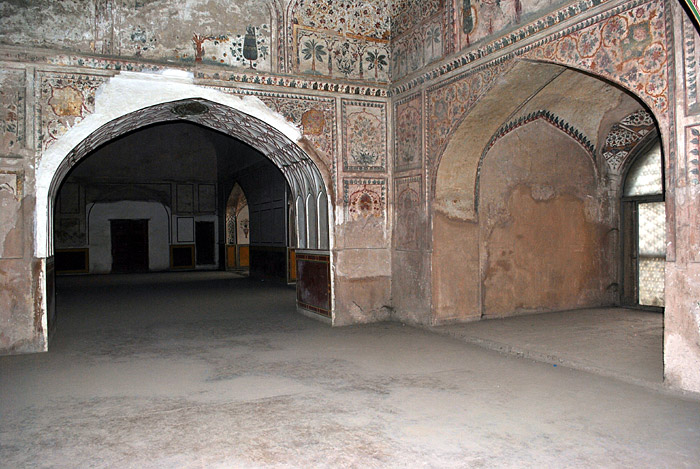 lahore-fort_shishmahalbasement21.jpg