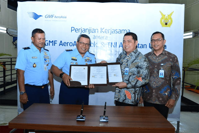 TNI-AU-dan-GMF-AeroAsia-Angkasa-Review.png