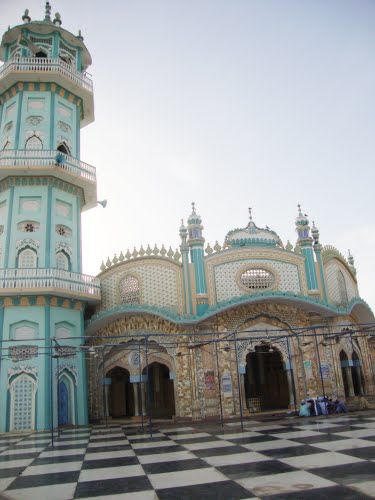 Jamia+Masjid+%2528mosque%2529%252C+Larkana%252C+Sindh.jpg