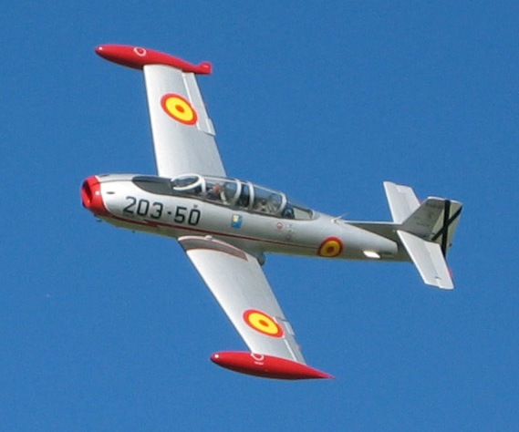 HA-200_Saeta_%28recortada%29.jpg