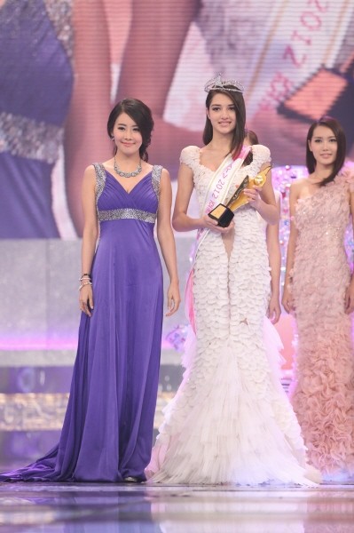 Miss-Asia-2013-d.jpg