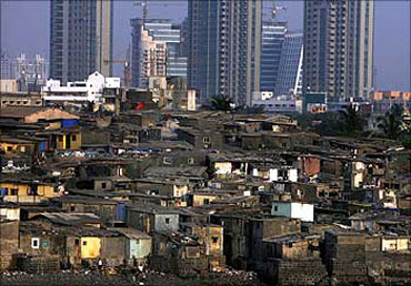 05slum3.jpg