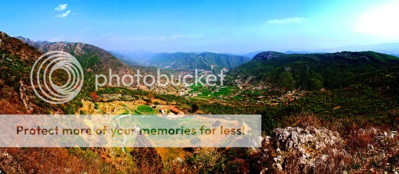 Sharda_Valley__Pakistan_by_Karakoru.jpg