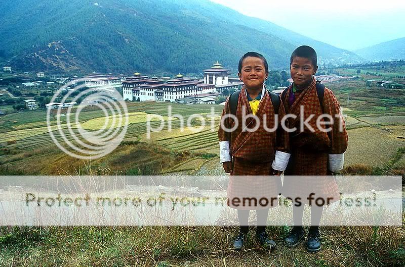 800px-Thimphu.jpg