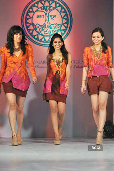 Sophia-Colleges-Tavashtar-2012-show-in-Mumbai-on-February-17-2012-.jpg