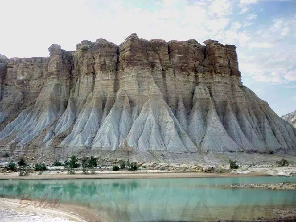 Hingol-National-Park-Baluchistan-Pakistan.jpg