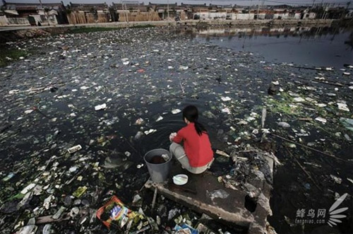 dirty-river-polution-china.jpg