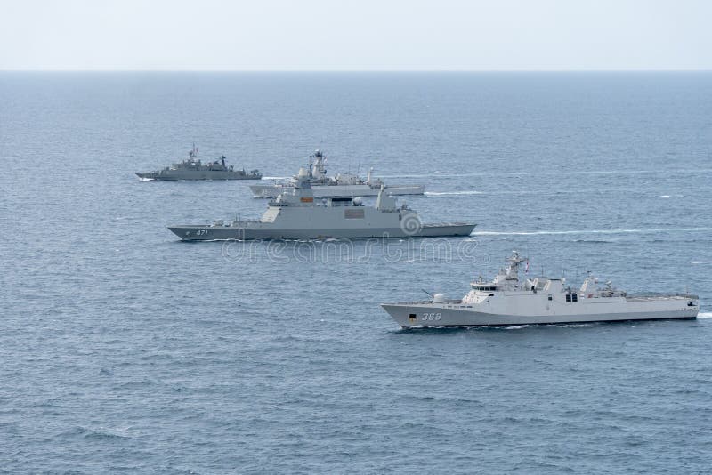 navy-warships-royal-thai-indonesian-sail-together-sea-th-garuda-bilateral-naval-chonburi-thailand-august-156887549.jpg