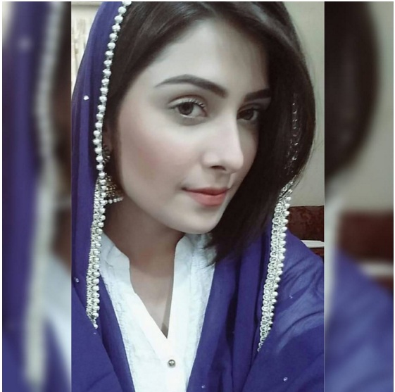 ayeza-khan-latest-photos.jpg