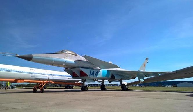 MiG_1.44_Stealth_Fighter_1.jpg