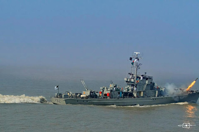 Bangladesh+Navy_Sea+Thunder+2013_0.jpg