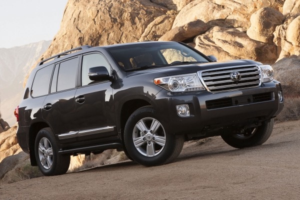 2013_toyota_land-cruiser_4dr-suv_base_fq_oem_2_600.jpg