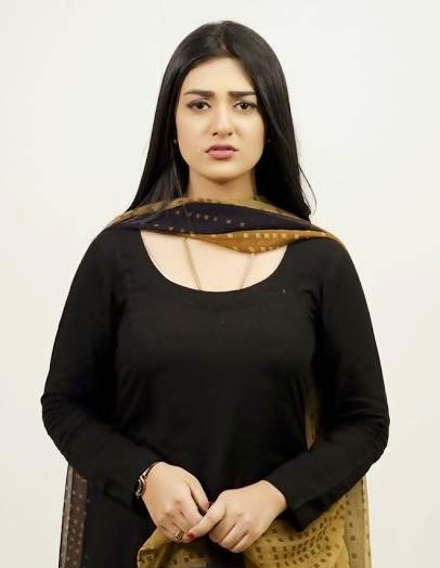 Pakistani-Actress-Sarah-Khan-Pictures-001.jpg