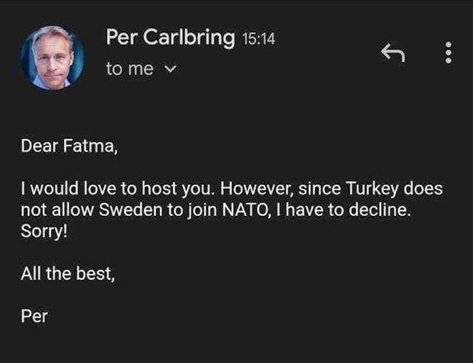 The email response Fatma received regarding her application from Professor Per Carlbring on November 23, 2022.