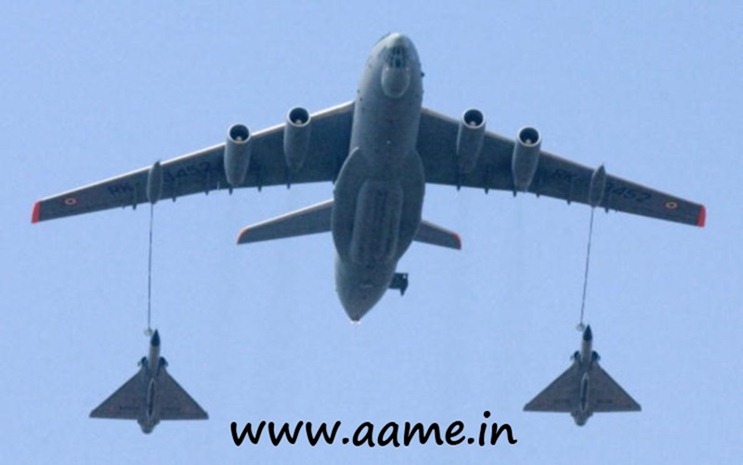 Mirage-2000-Il-78-Mid-Air-Refueling-03_thumb.jpg