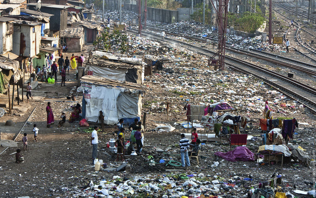 mumbai-mahim-junction-settlement.jpg