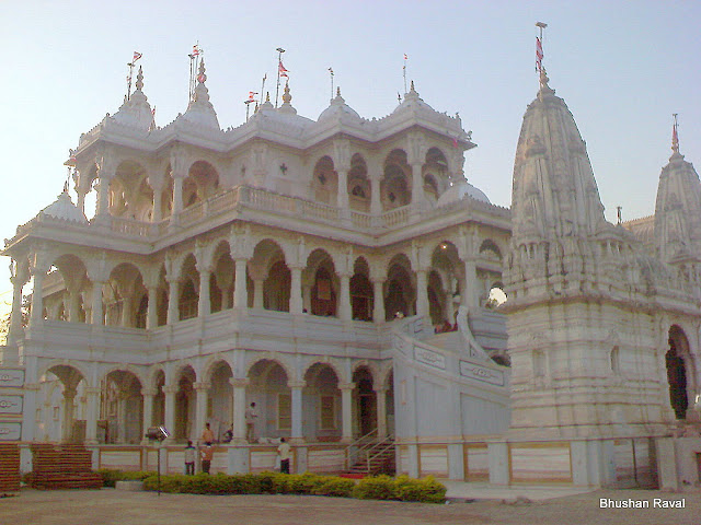 BAPS_temple_Sarangpur.jpg