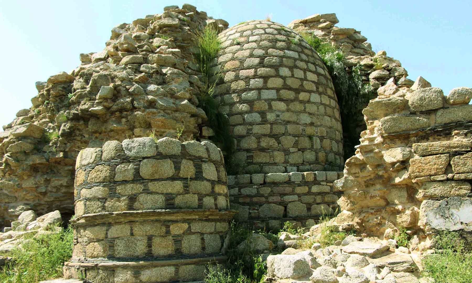 Three years ago, the stupa existed in its original form, but its current condition can be seen at the hands of smugglers. Photo by Amjad Ali Sahab