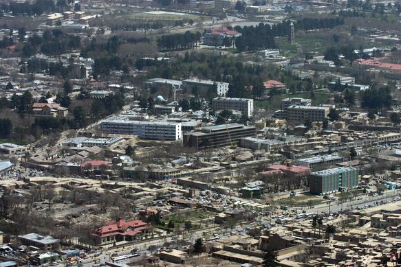 Downtown_area_of_Kabul.jpg