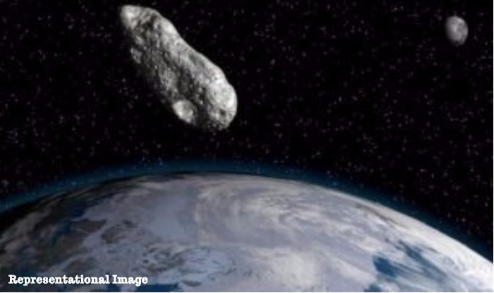 Asteroid-Odd-Couple.jpg