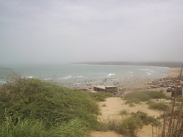 Gadani+Beach+Karachi+%25282%2529.jpg