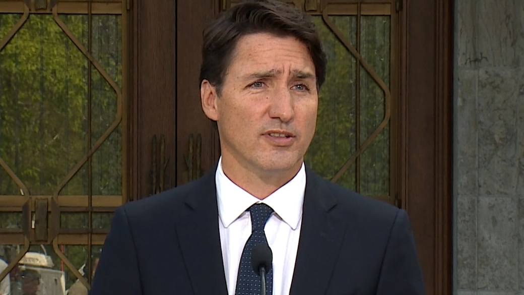 Click to play video: 'Trudeau says Canada ‘heartbroken’ over situation in Afghanistan; pledges further support for interpreters'