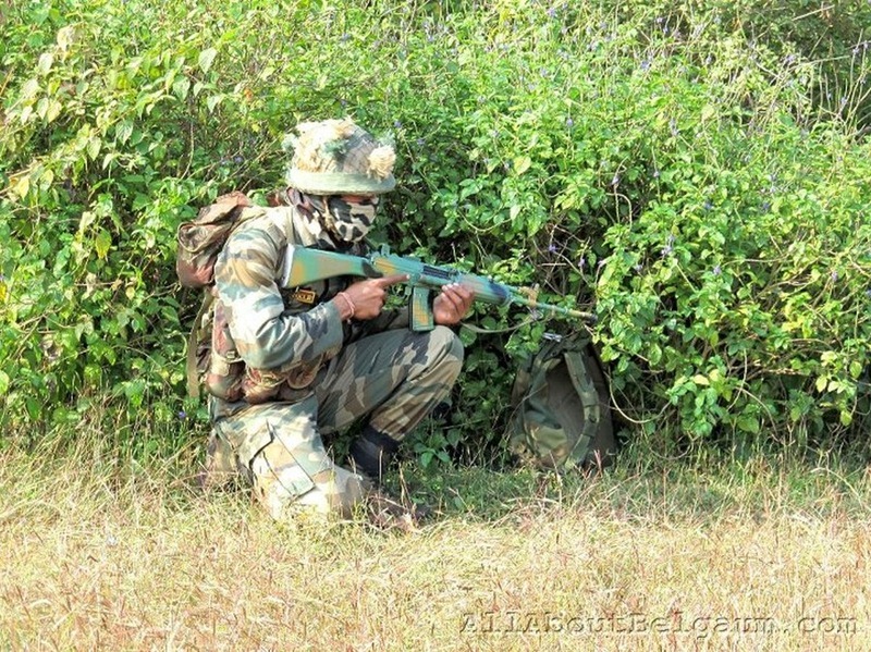 EKUVERIN-12-Indo-Maldivian-Joint-Military-Exercise-2012-06_thumb.jpg