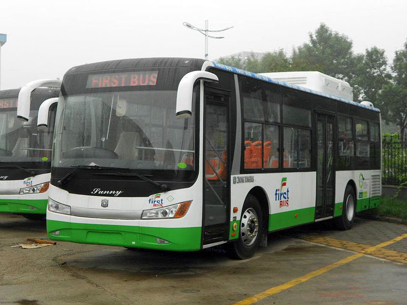 800px-lahore_first_city_bus.jpg