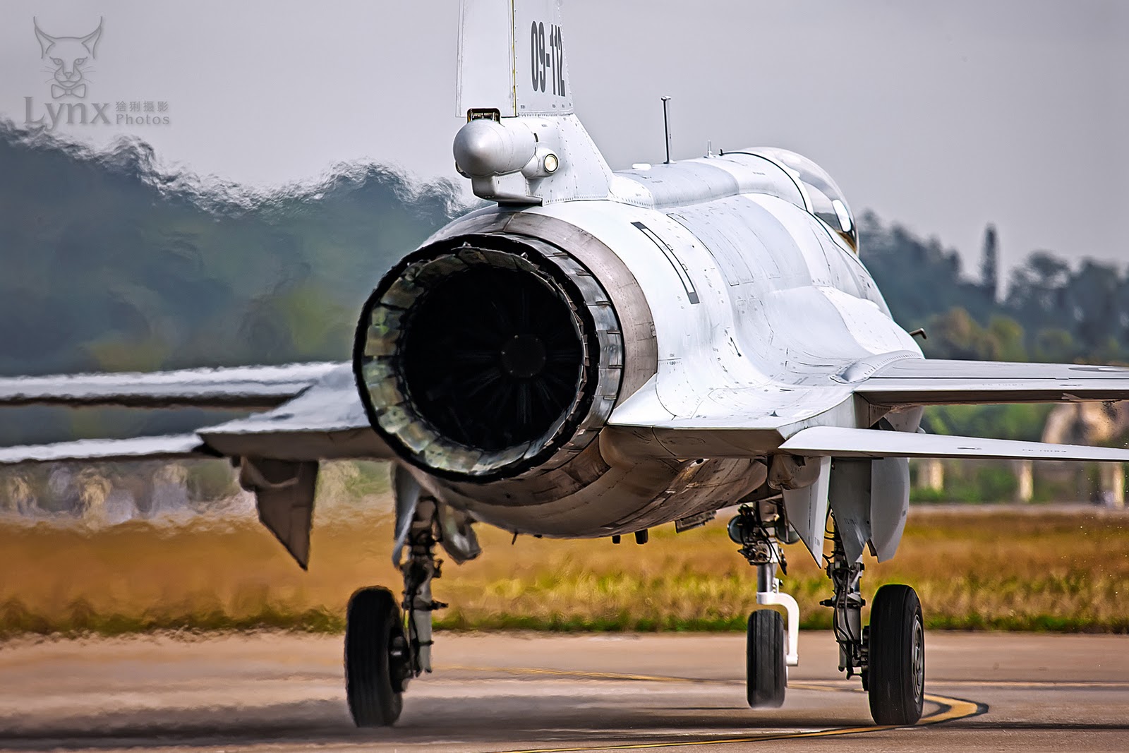 JF-17+thunder+pix+by+pakarmydefence.blogspot.com+%286%29.jpg