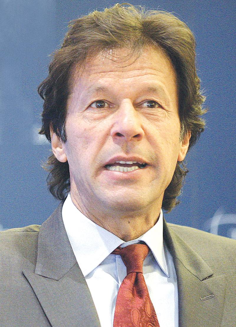 imran-khan-backs-younus-1424210422-6696.jpg