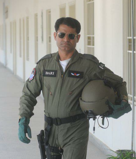 maj-zahid-bari-pilot-of-today-s-crashed-helicopter.png