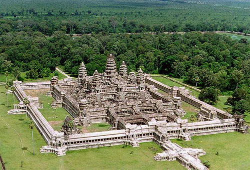 angkor_wat_aerial.jpg