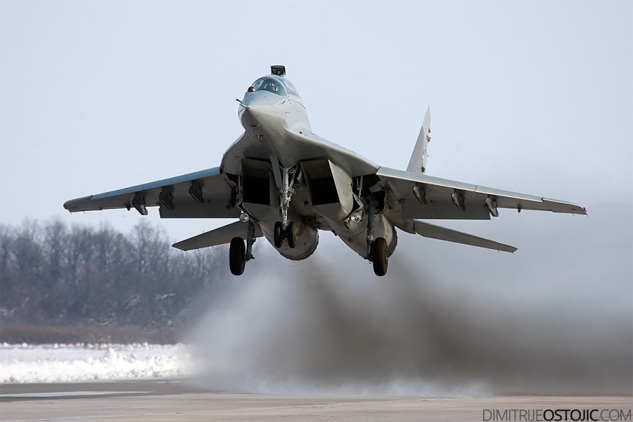 mig29_Batjnica20120204-900x600.jpg