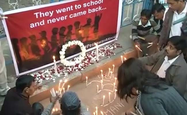 Kolkata_Peshawar_attack_protest_650.jpg