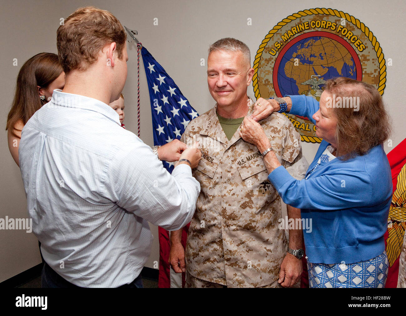 lt-gen-kenneth-mckenzies-wife-marilyn-and-son-kenneth-pin-on-his-third-HF28BW.jpg