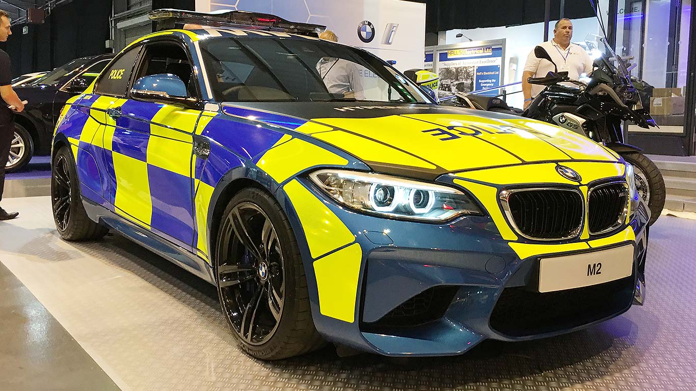 05_Police_car_motor_show_2016.jpg