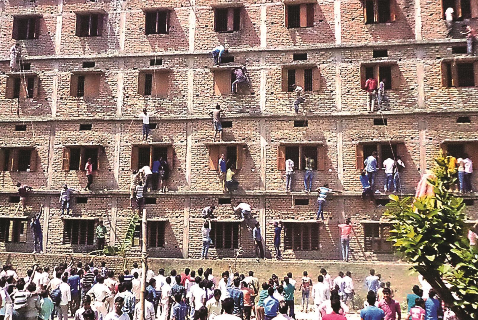 134780_Bihar-exam-building_GettyImages-467607846_creditSTRDEL_AFP_Getty-Images.jpg