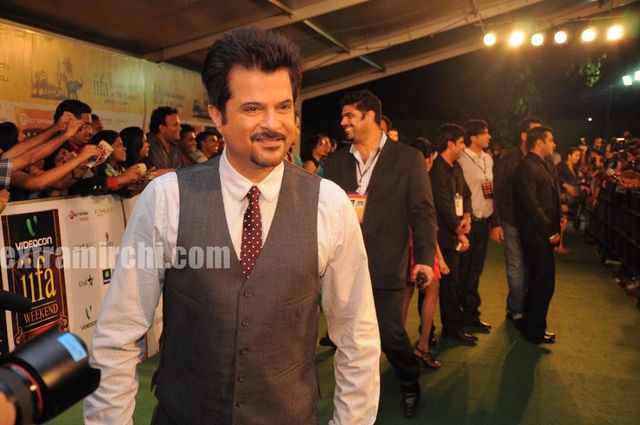 normal_Anil_Kapoor_at_IIFA_Awards_2010_Green_Carpet.JPG