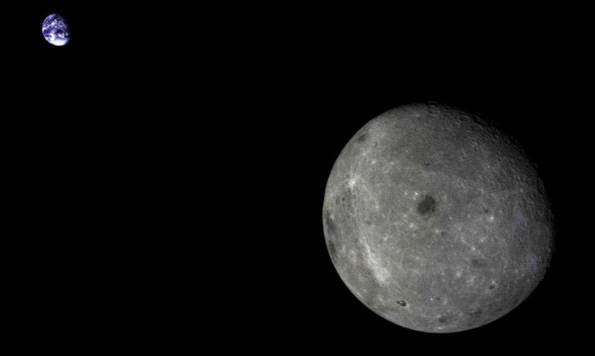 ChangE5T1-2014-far-side-moon-earth-CAS-0.jpg
